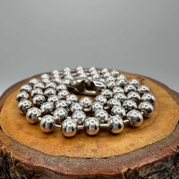 Meet your Posher, John - Picture 9 of 11